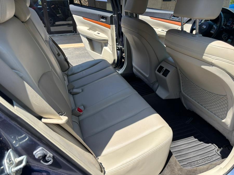 2014 Subaru Outback 2.5i Limited photo