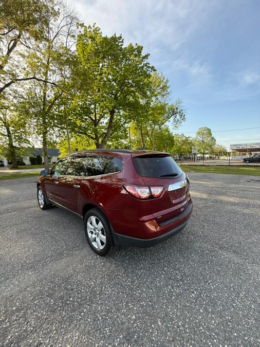 2016 Chevrolet Traverse AWD 4dr LT w/1LT photo