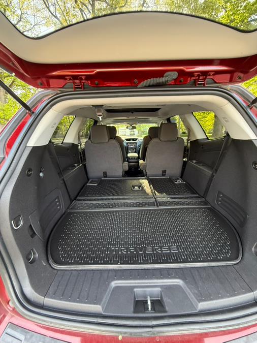 2016 Chevrolet Traverse AWD 4dr LT w/1LT photo