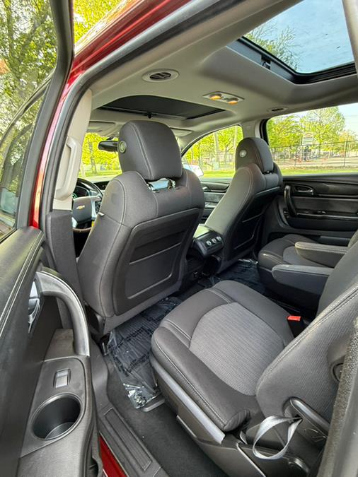2016 Chevrolet Traverse AWD 4dr LT w/1LT photo