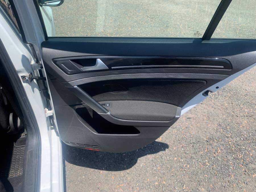2017 Volkswagen Golf Gti 2.0T 4-Door S Manual photo