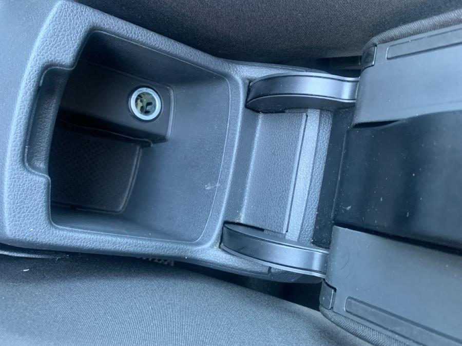 2017 Volkswagen Golf Gti 2.0T 4-Door S Manual photo