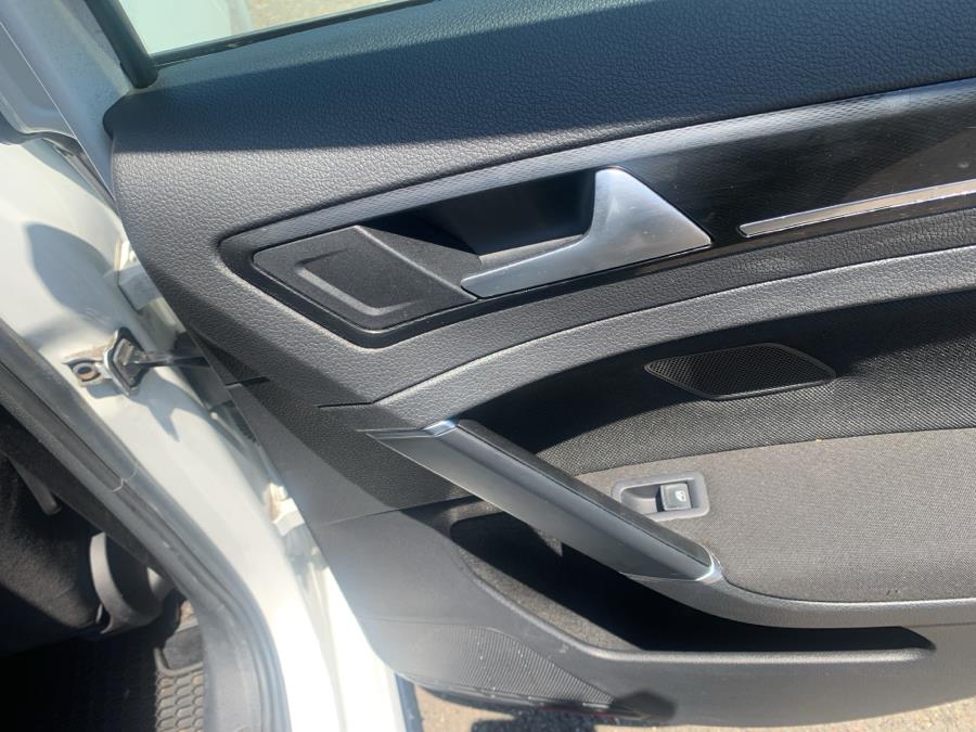 2017 Volkswagen Golf Gti 2.0T 4-Door S Manual photo