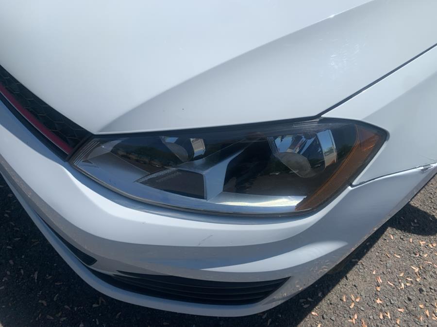 2017 Volkswagen Golf Gti 2.0T 4-Door S Manual photo