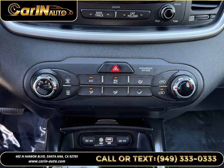 2018 Kia Sorento LX V6 FWD photo