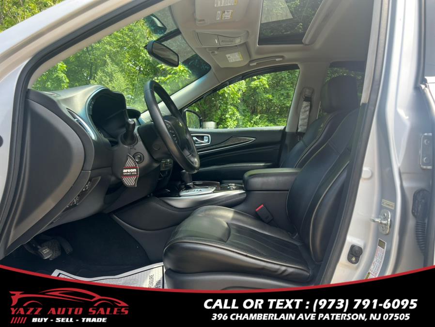 2013 Infiniti JX35 photo