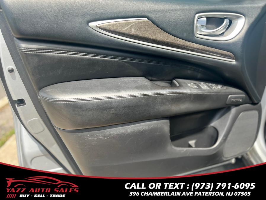 2013 Infiniti JX35 photo