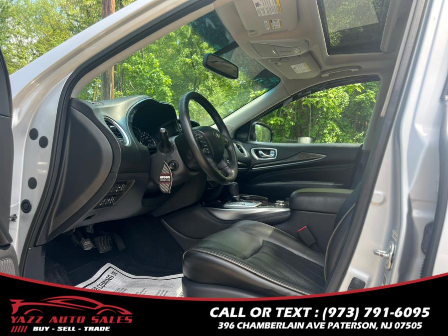 2013 Infiniti JX35 photo