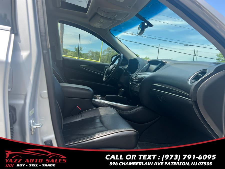 2013 Infiniti JX35 photo