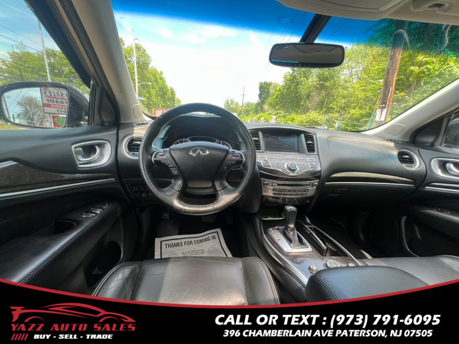 2013 Infiniti JX35 photo