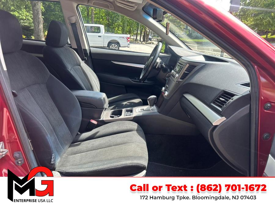 2013 Subaru Outback 2.5i Premium photo