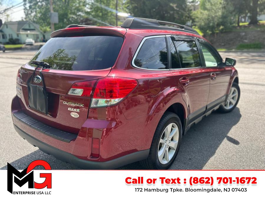 2013 Subaru Outback 2.5i Premium photo