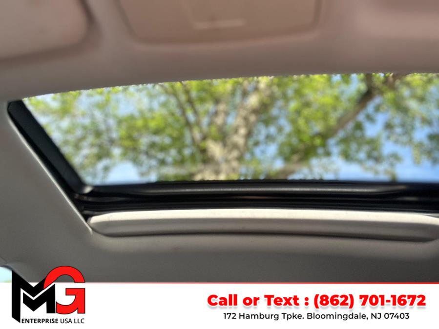 2016 Acura TLX 4dr Sdn FWD photo