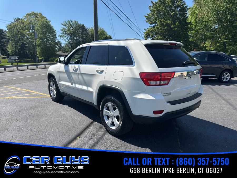 2012 Jeep Grand Cherokee Laredo photo