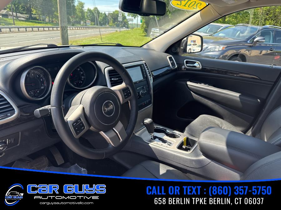 2012 Jeep Grand Cherokee Laredo photo