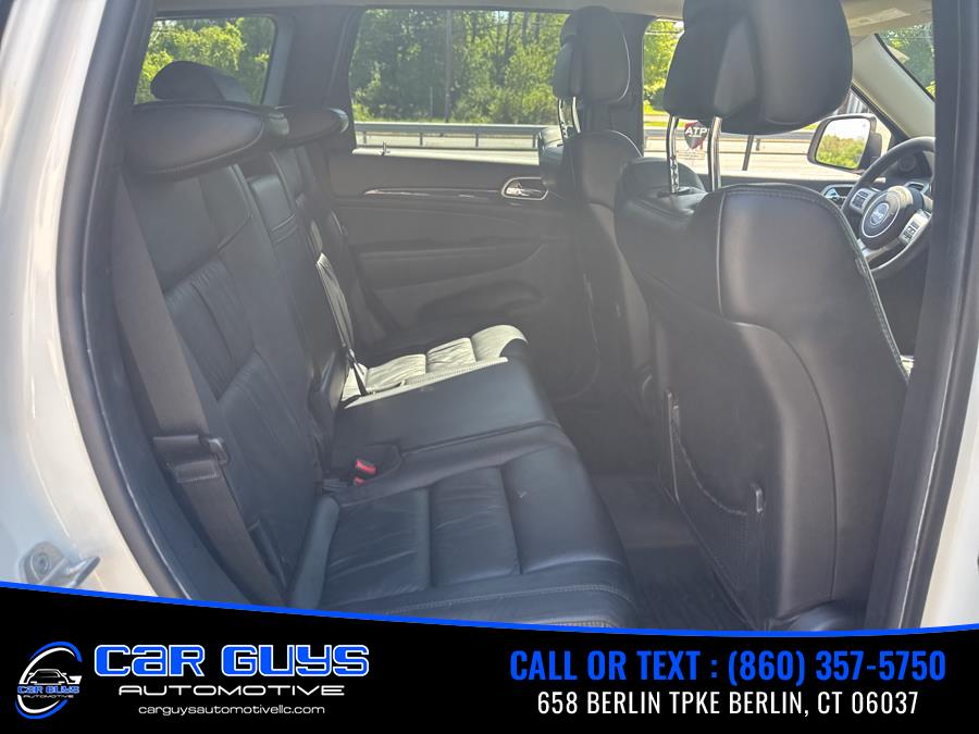 2012 Jeep Grand Cherokee Laredo photo