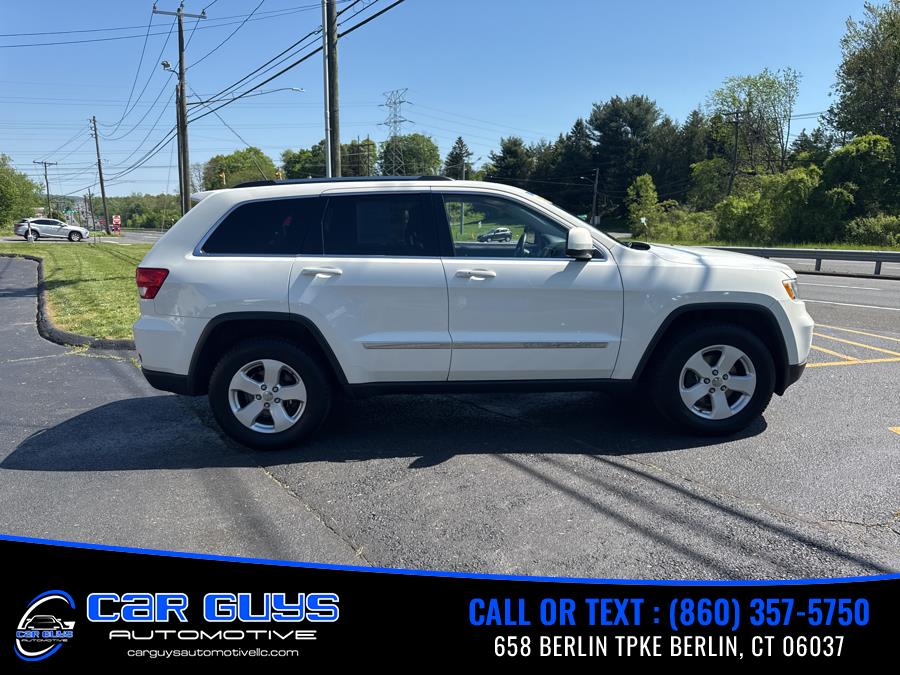 2012 Jeep Grand Cherokee Laredo photo