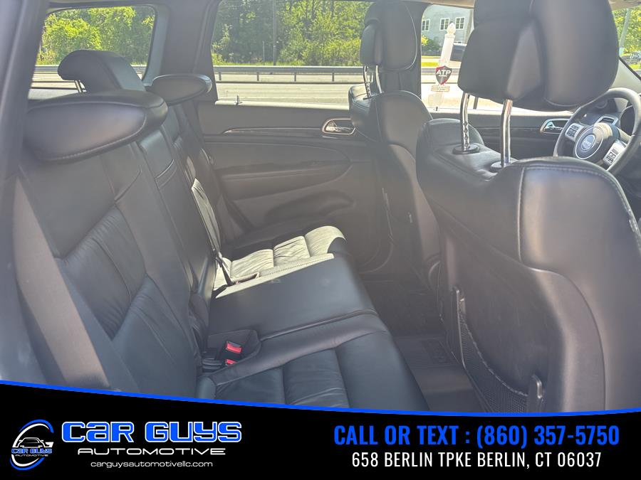 2012 Jeep Grand Cherokee Laredo photo