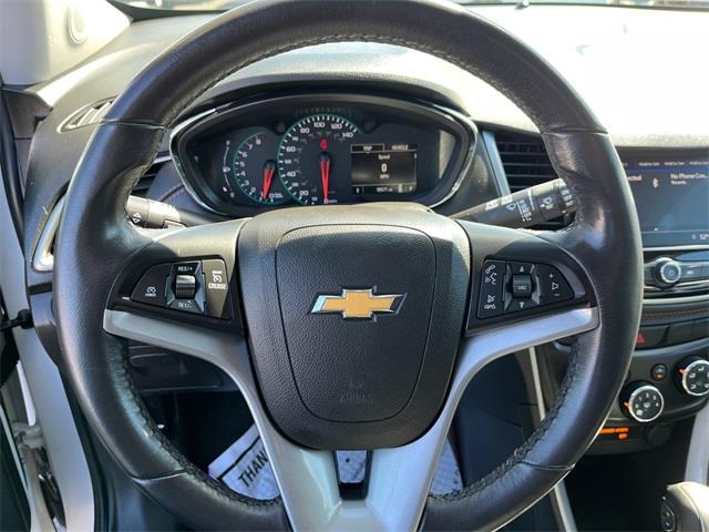 2022 Chevrolet Trax LT photo