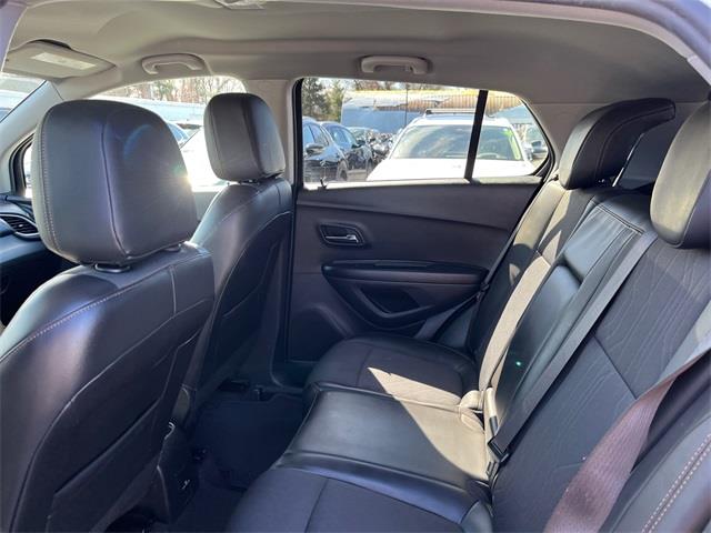 2022 Chevrolet Trax LT photo