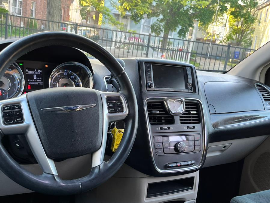 2012 Chrysler Town & Country Touring photo