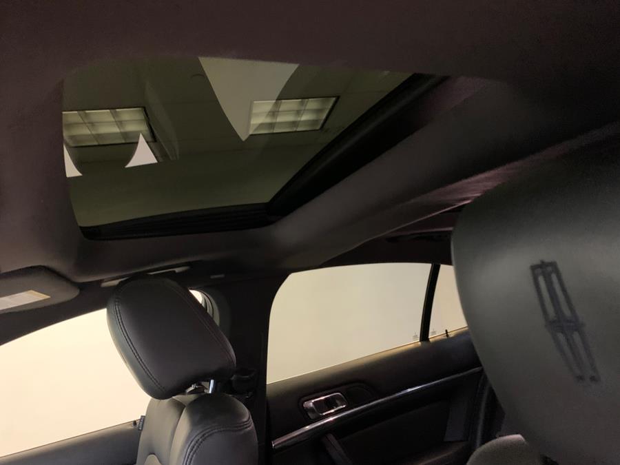 2012 Lincoln MKS EcoBoost photo