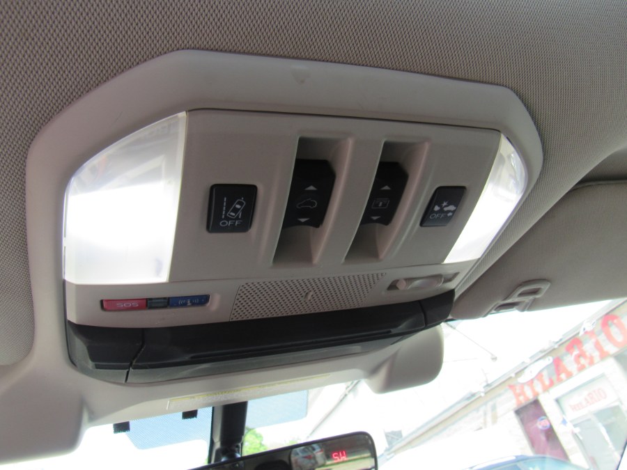 2019 Subaru Ascent Limited photo