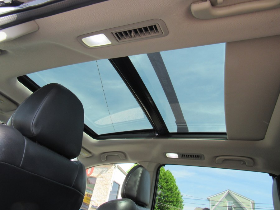2019 Subaru Ascent Limited photo
