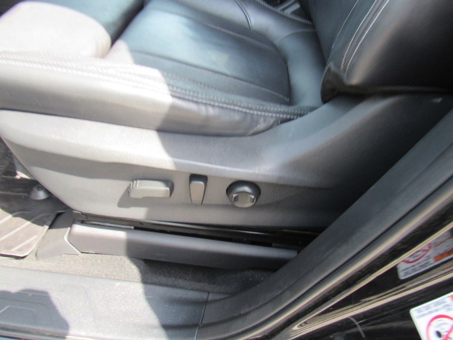 2019 Subaru Ascent Limited photo