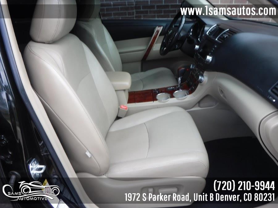 2011 Toyota Highlander Limited photo