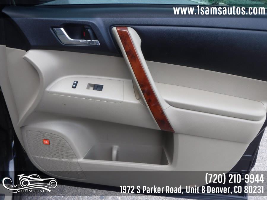 2011 Toyota Highlander Limited photo