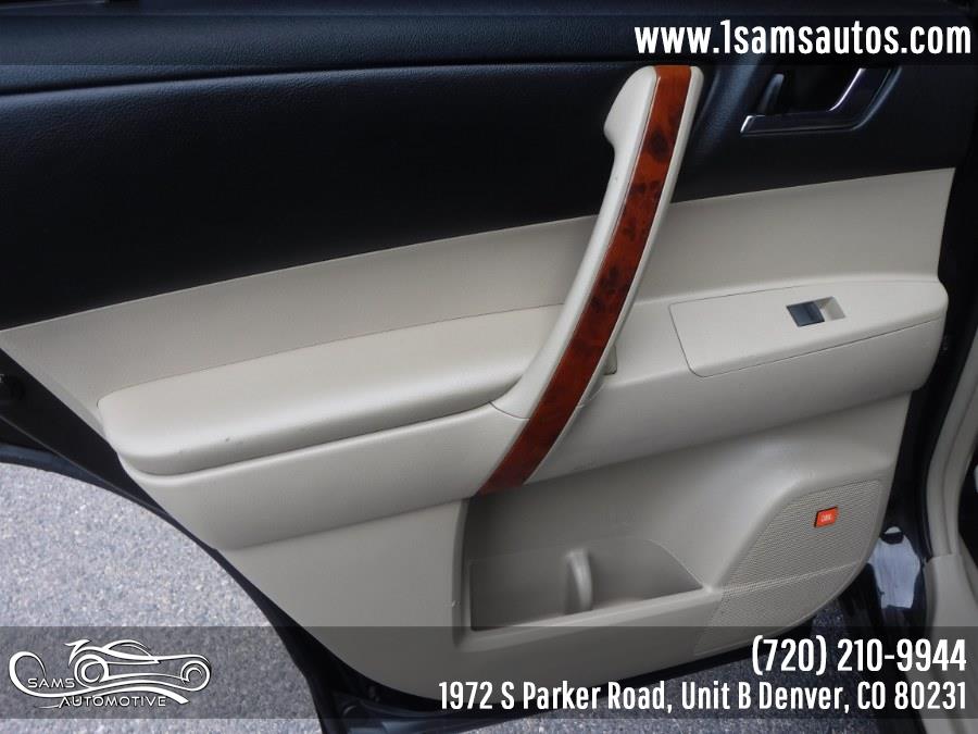 2011 Toyota Highlander Limited photo