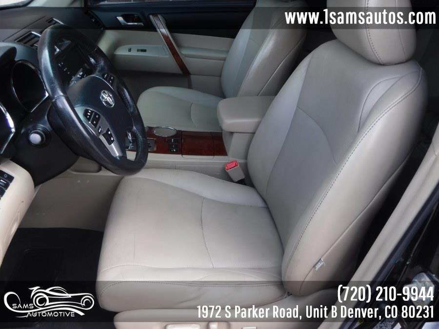 2011 Toyota Highlander Limited photo