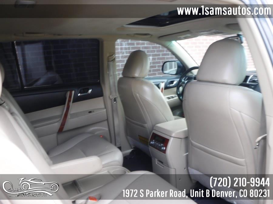 2011 Toyota Highlander Limited photo