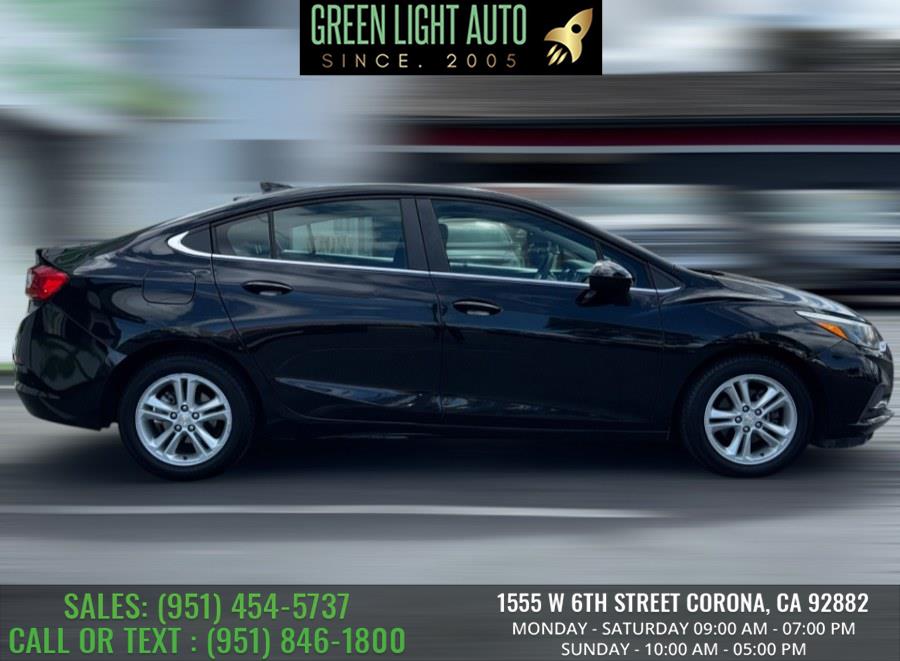 2018 Chevrolet Cruze 4dr Sdn 1.4L LT w/1SD photo