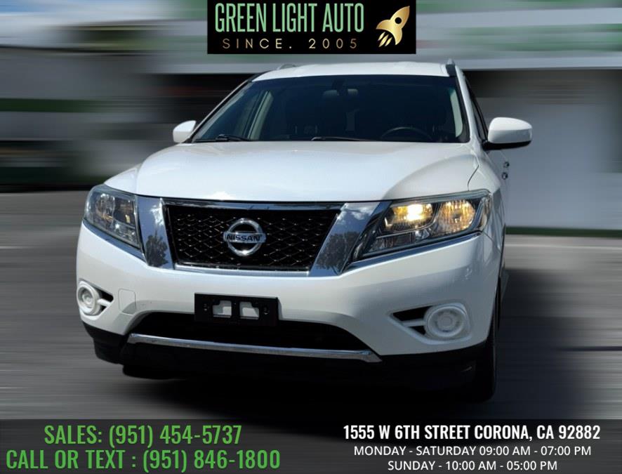 2016 Nissan Pathfinder 2WD 4dr SL photo