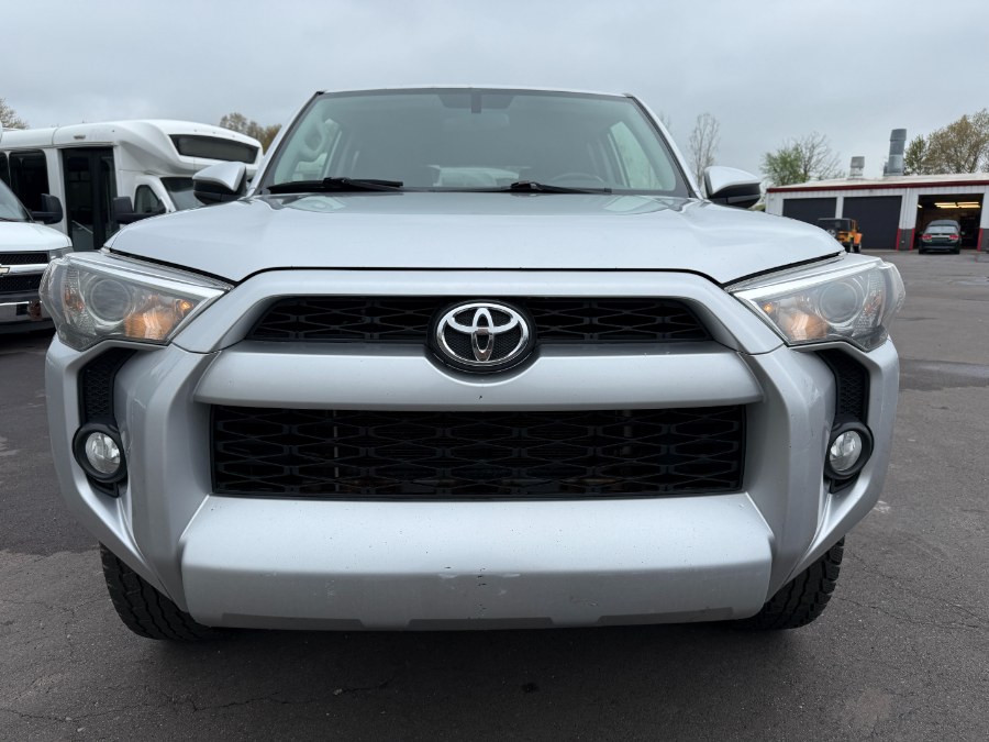 2015 Toyota 4Runner 4WD 4dr V6 SR5 (Natl) photo