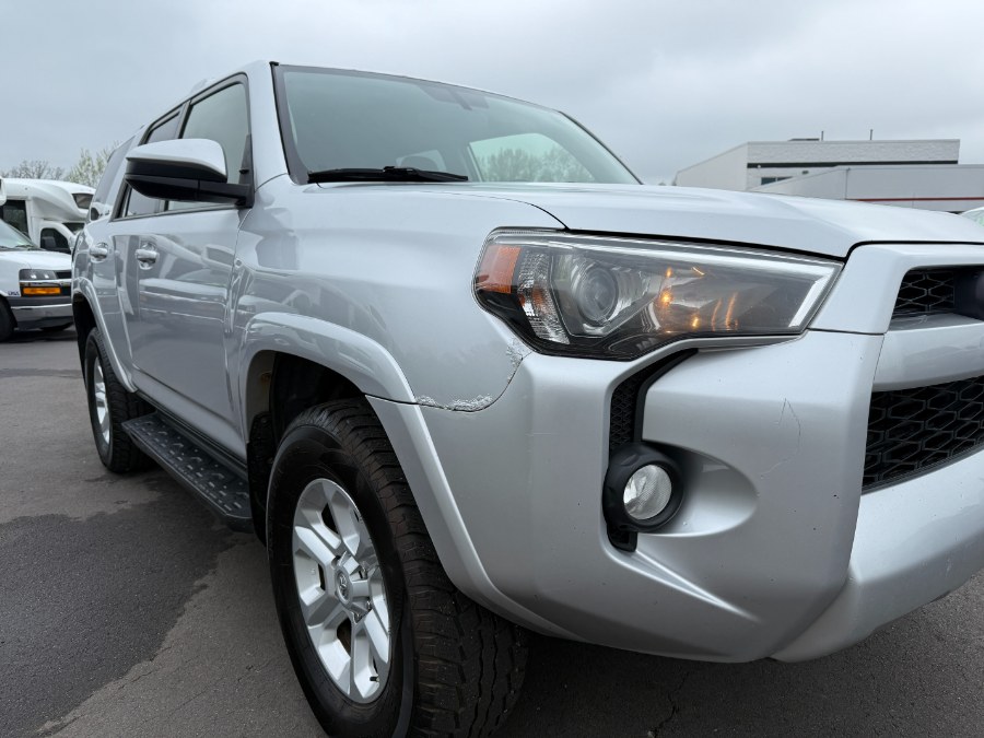 2015 Toyota 4Runner 4WD 4dr V6 SR5 (Natl) photo