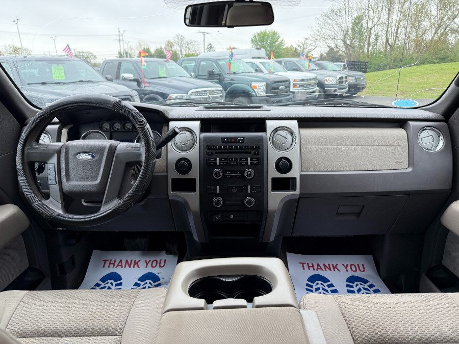 2010 Ford F-150 XL photo
