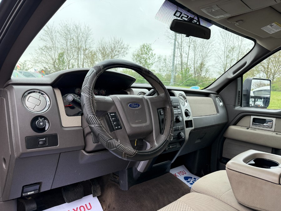2010 Ford F-150 XL photo