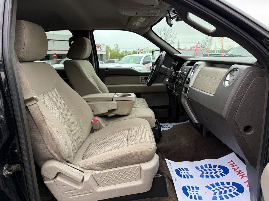 2010 Ford F-150 XL photo