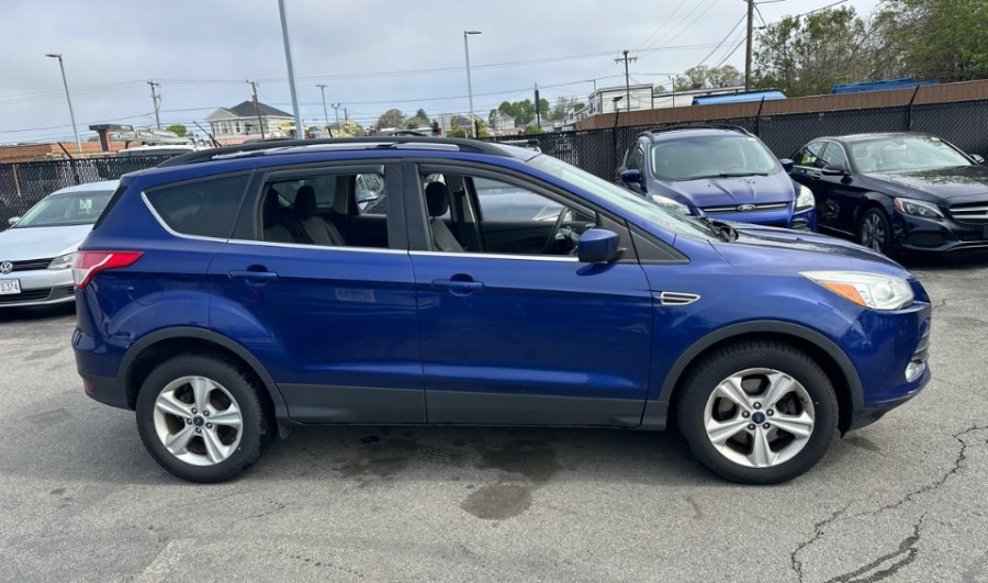 2014 Ford Escape SE photo