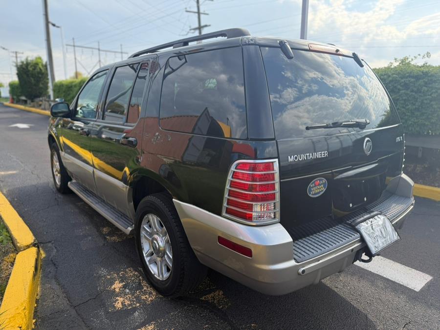 2003 Mercury Mountaineer  photo