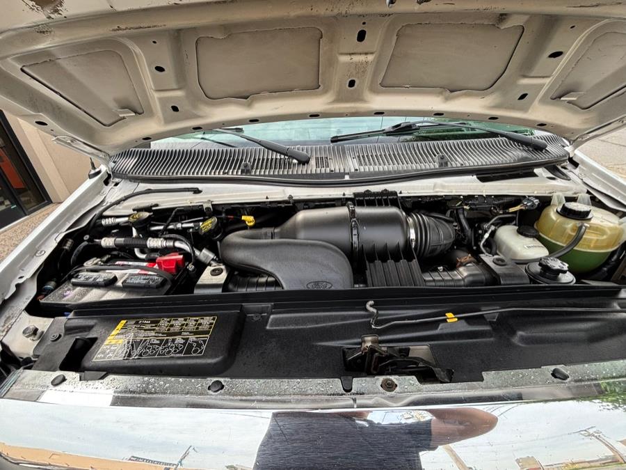 2013 Ford Econoline Commercial Cutaway E-350 Super Duty 158