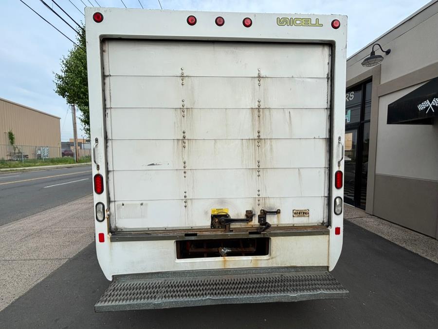 2013 Ford Econoline Commercial Cutaway E-350 Super Duty 158