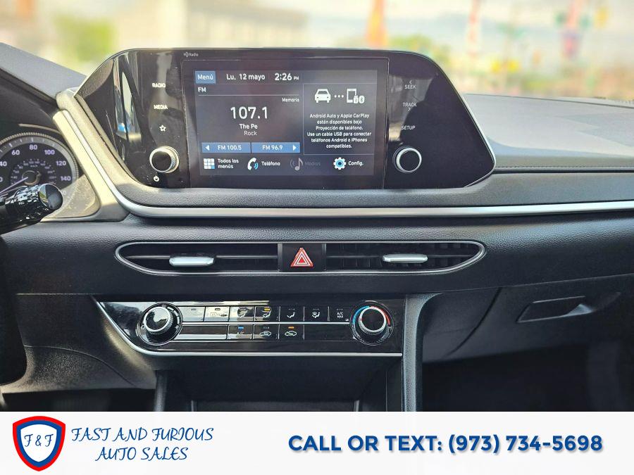 2020 Hyundai Sonata SE Sedan 4D photo