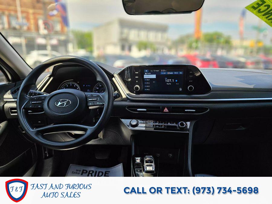 2020 Hyundai Sonata SE Sedan 4D photo