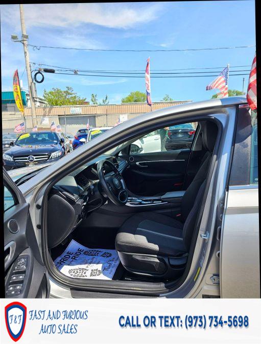 2020 Hyundai Sonata SE Sedan 4D photo