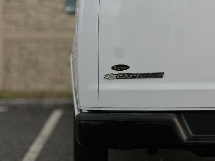 2018 Chevrolet Express Cargo Van RWD 2500 155