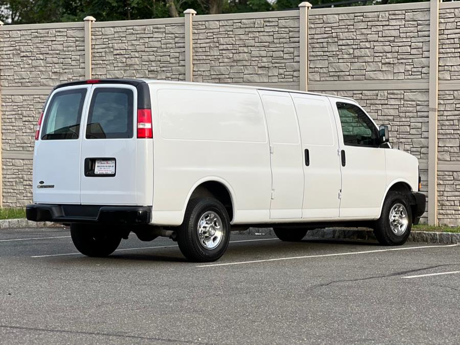 2018 Chevrolet Express Cargo Van RWD 2500 155